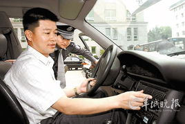 汽车充冷媒压力多少